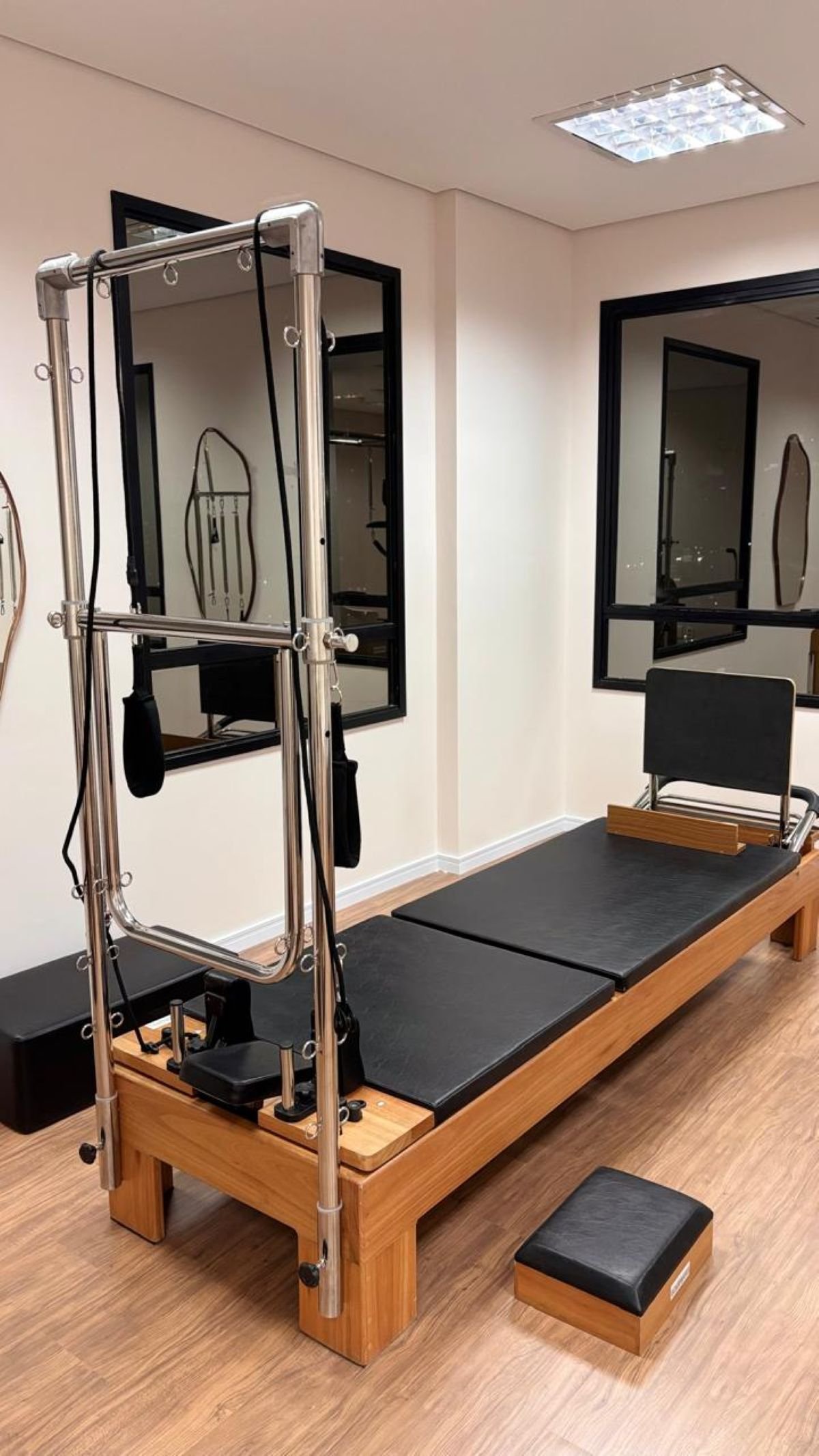 Reformer Pilates Posturare